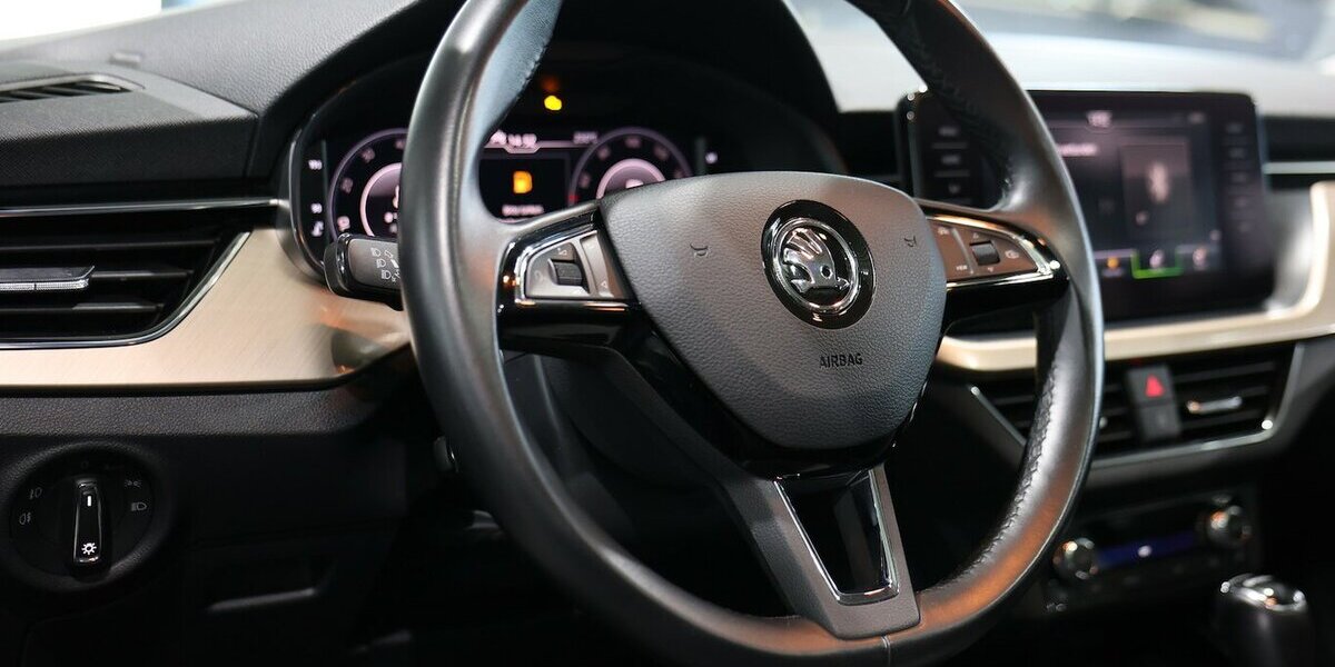 Skoda Scala 1.6 TDI DSG STYLE / PANORAMA / LED / ACC 52.000 km 17.991 &euro; Hamm 59077