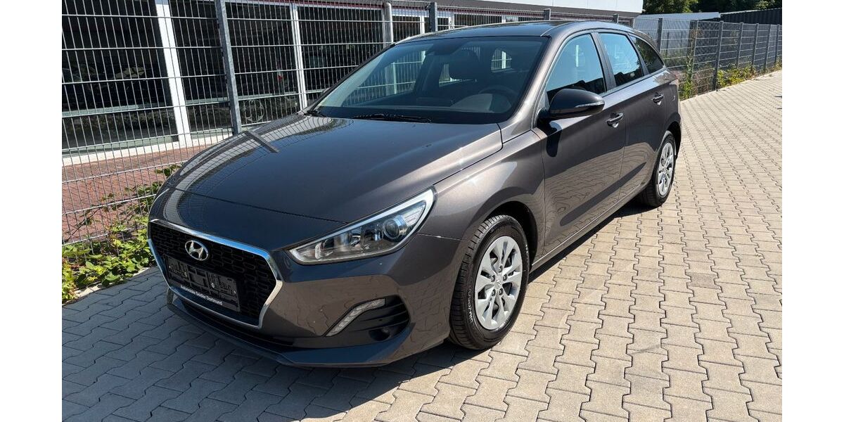 Hyundai i30 117.042 km 9.990 &euro; Dortmund 44145