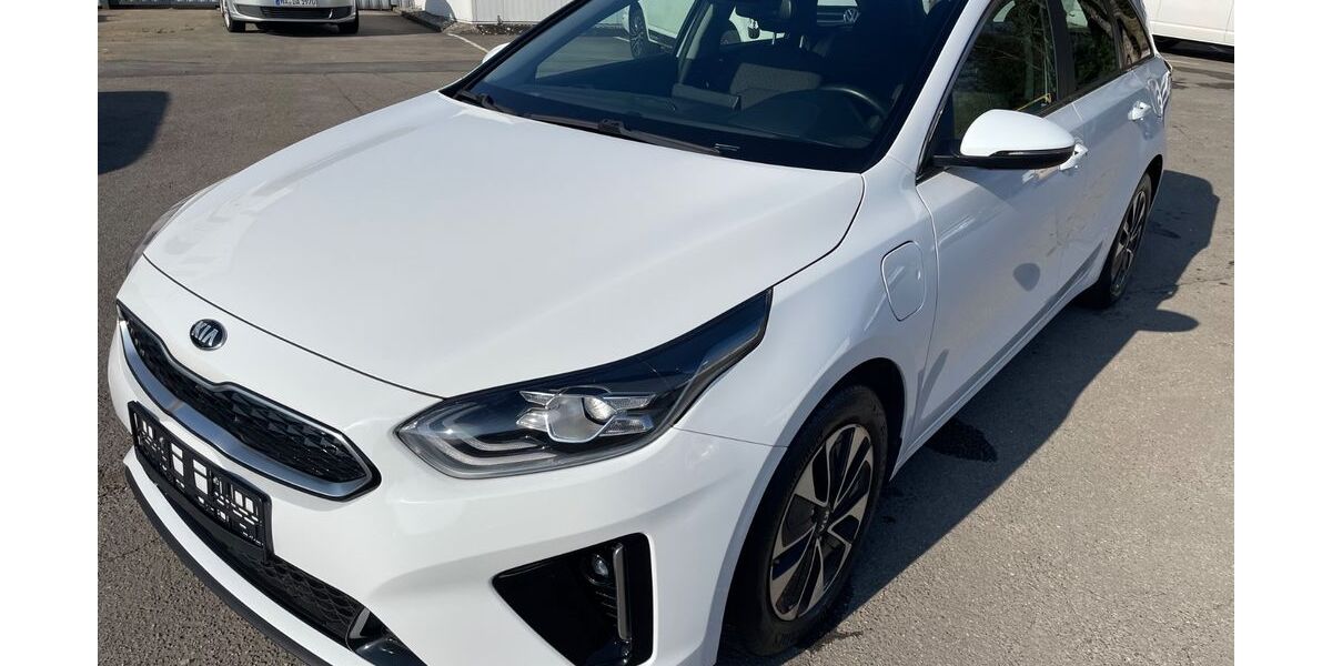 Kia ceed / Ceed 32.000 km 17.890 &euro; Iserlohn 58638
