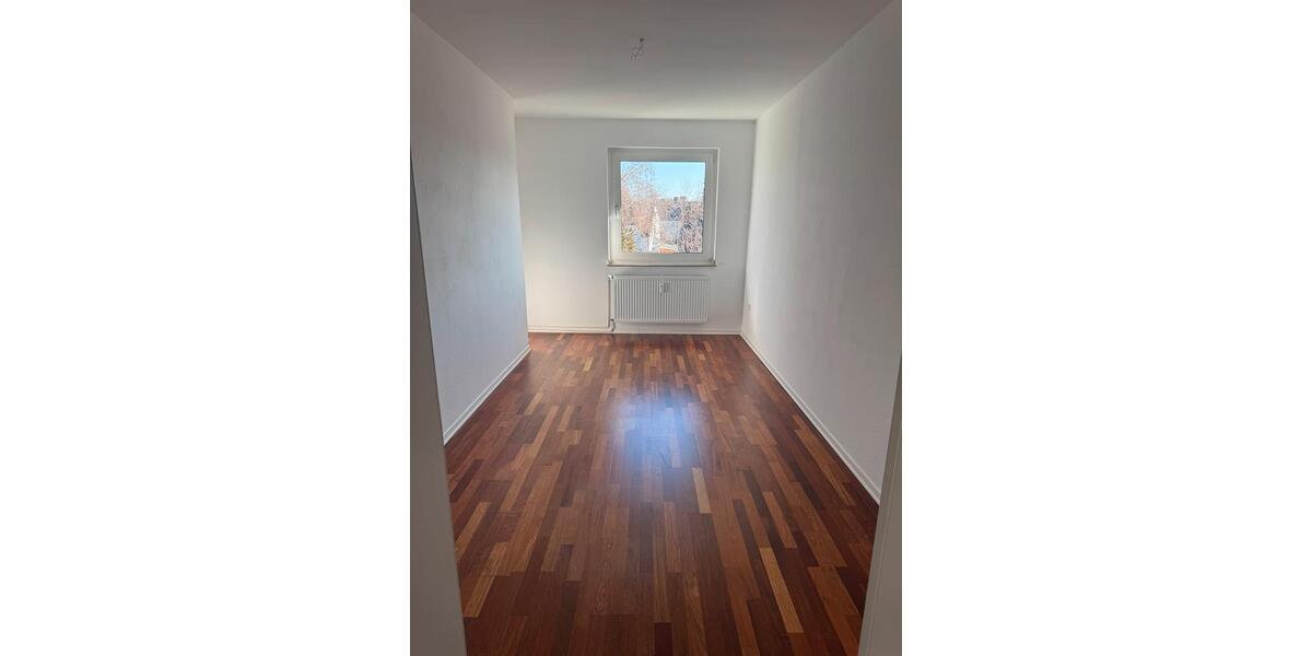 Etagenwohnung Holzwickede - 3 Zimmer, 70 m&sup2;, 179.000&euro; | Angebot:25428454