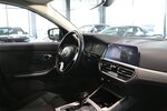 BMW 330d Touring ADVANTAGE / LED / LIVE+NAVI+ 149.000 km 22.993 &euro; Hamm 59077