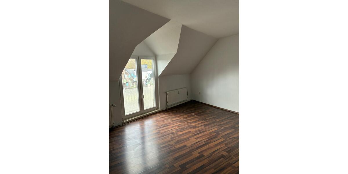 Dachgeschoßwohnung Dortmund Bövinghausen - 2 Zimmer, 62 m&sup2;, 500&euro; | Angebot:25962536