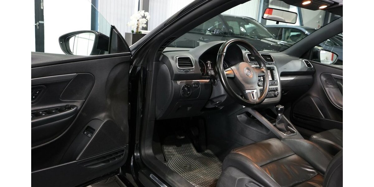 VW Eos 2.0 TDI EDITION 2010 / XENON / LEDER / NAVI+ 150.000 km 8.900 &euro; Hamm 59077