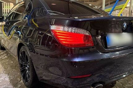 BMW 520 239.773 km 7.499 &euro; Dortmund 44145