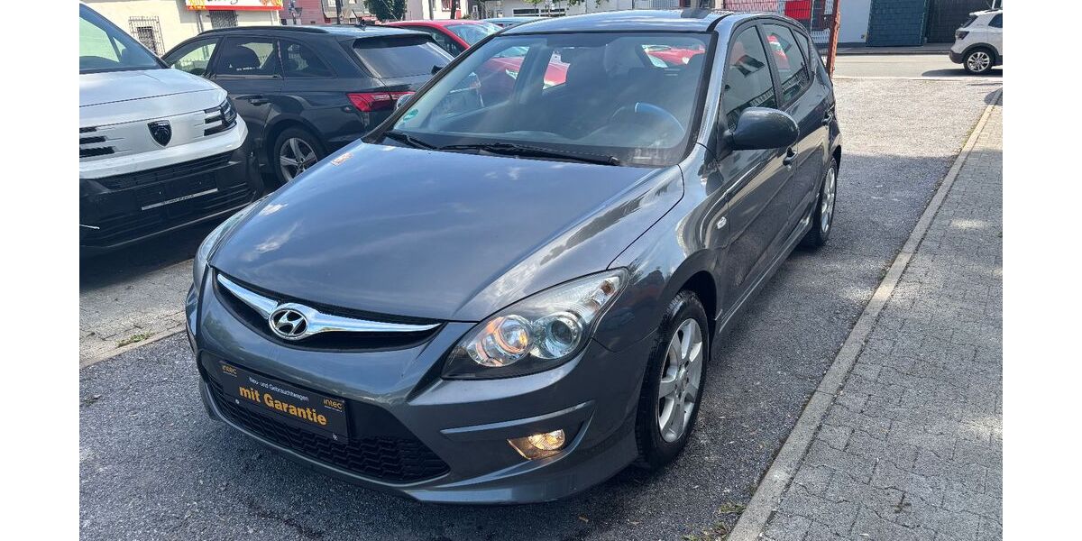 Hyundai i30 143.538 km 4.750 &euro; Dortmund 44143