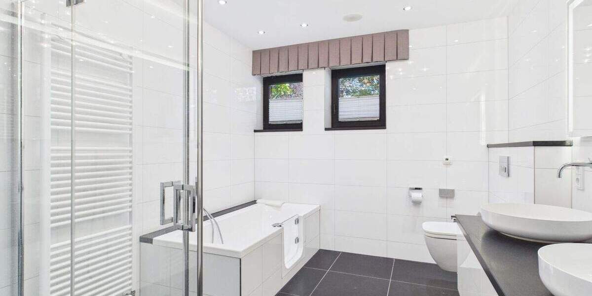 Einfamilienhaus Nordkirchen - 8 Zimmer, 242 m&sup2;, 649.000&euro; | Angebot:25686292