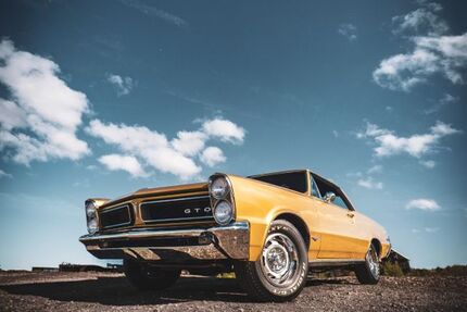 Pontiac GTO 2.250 km 89.900 &euro; Dortmund 44139