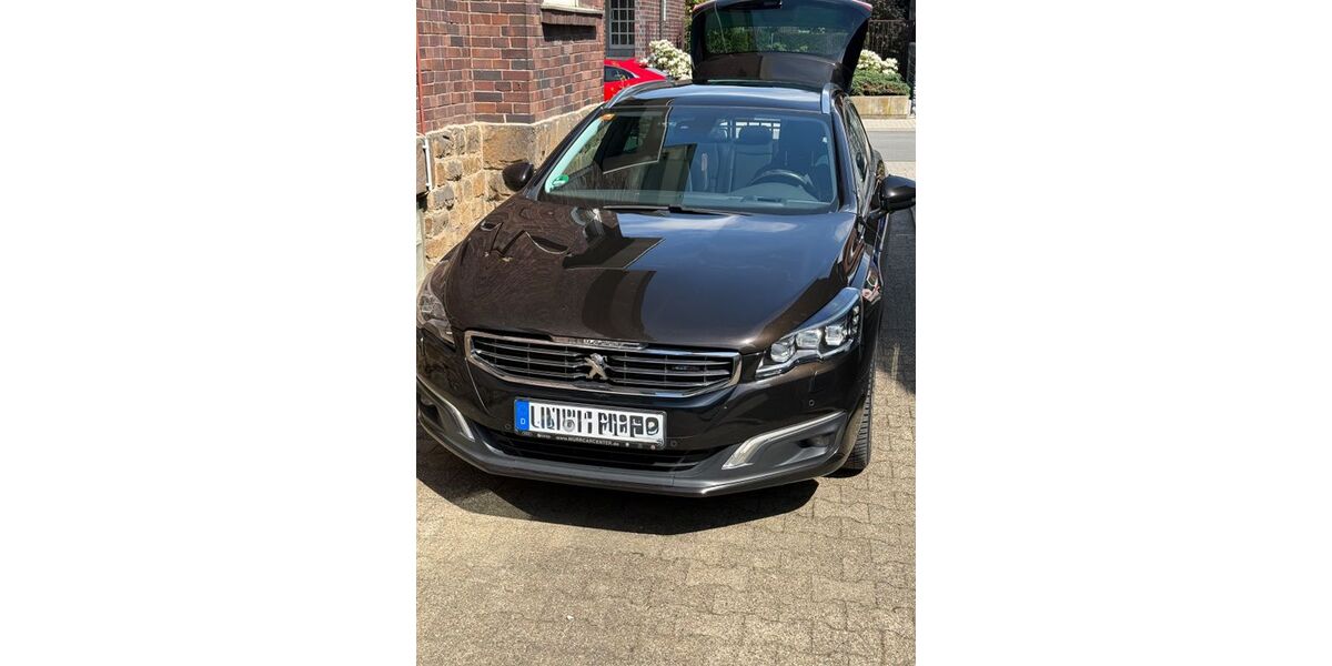 Peugeot 508 180.000 km 9.490 &euro; Lünen 44536