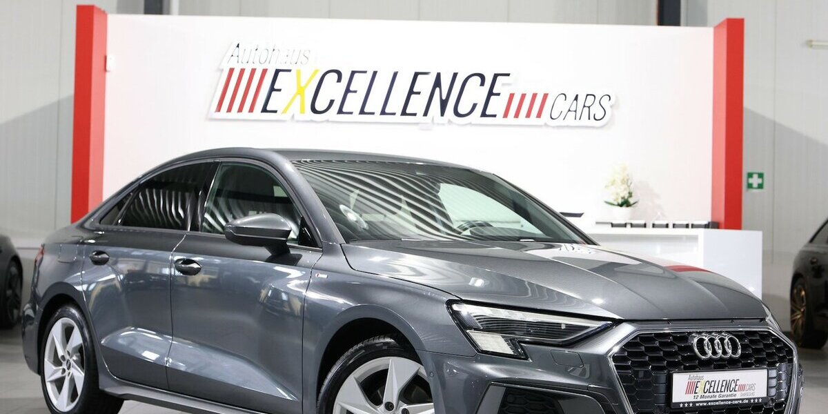 Audi A3 LIMOUSINE 30 TFSI S-LINE MATRIX, VOLL-LEDER 60.000 km 25.777 &euro; Hamm 59077