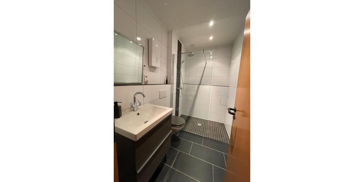 Etagenwohnung Hagen Hagen-Mitte - 2 Zimmer, 62 m&sup2;, 600&euro; | Angebot:25908428