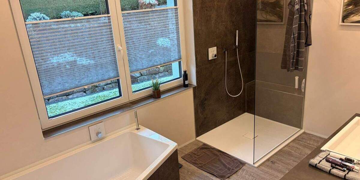 Mehrfamilienhaus, Wohnhaus Hemer Becke - 7 Zimmer, 191 m&sup2;, 659.000&euro; | Angebot:25696351