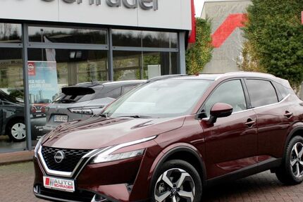 Nissan Qashqai 33.200 km 23.980 &euro; Hamm 59067
