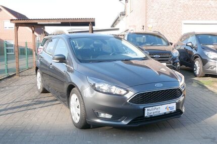 Ford Focus 215.879 km 4.990 &euro; Selm 59379