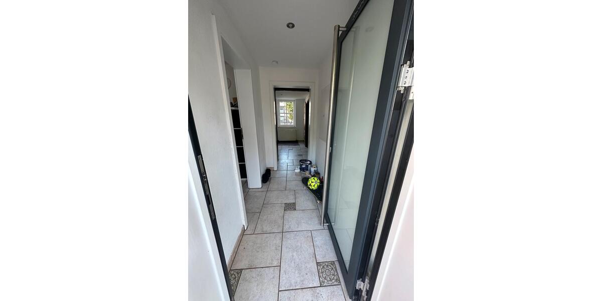 Erdgeschoßwohnung Schwerte - 2 Zimmer, 69 m&sup2;, 710&euro; | Angebot:26610455
