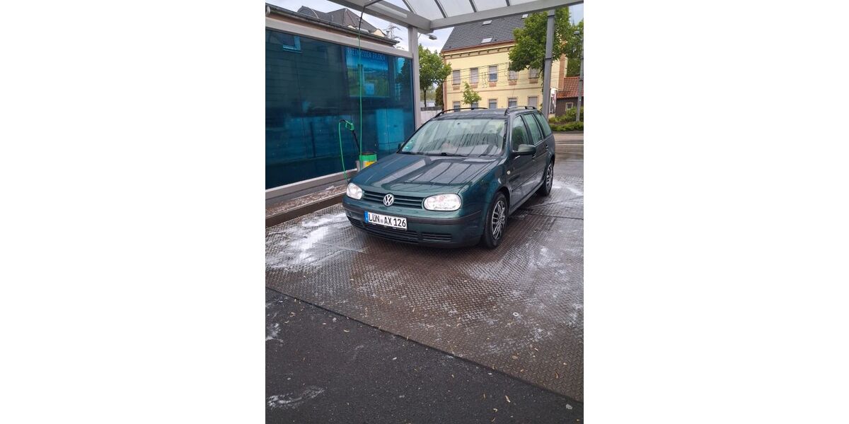VW Golf 333.200 km 1.350 &euro; Lünen 44532