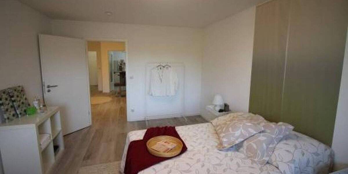 Etagenwohnung Iserlohn Zentrum - 3 Zimmer, 94 m&sup2;, 175.000&euro; | Angebot:25927762