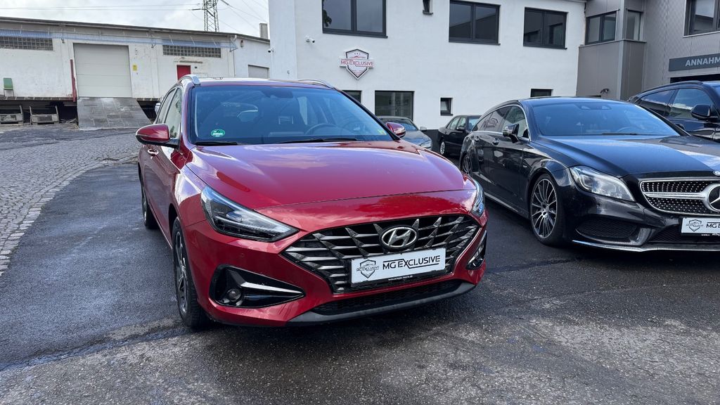 Hyundai i30 73.000 km 14.990 &euro; Dortmund 44147