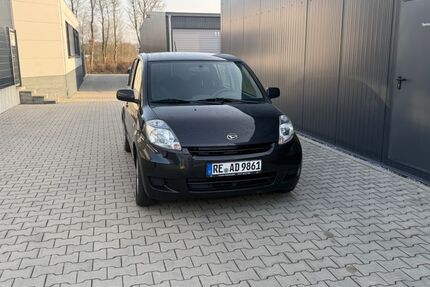 Daihatsu Sirion 128.000 km 3.000 &euro; Oer-erkenschwick 45739