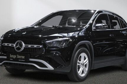 Mercedes-Benz GLA 200 16.401 km 33.390 &euro; Ahlen 59229