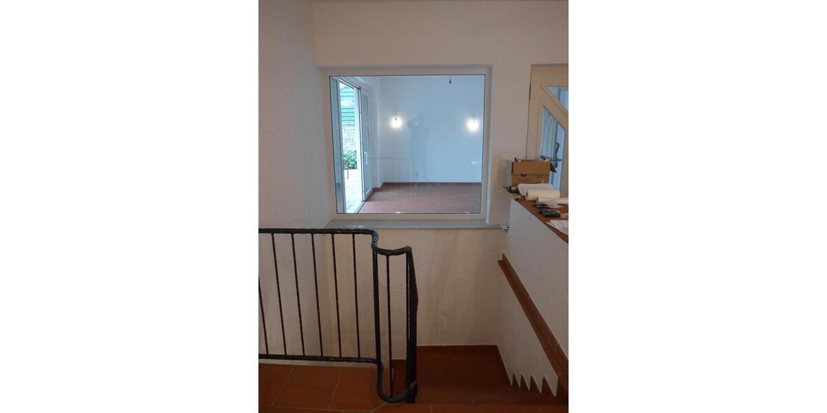 Einfamilienhaus Witten - 8 Zimmer, 250 m&sup2;, 2.000&euro; | Angebot:25392381