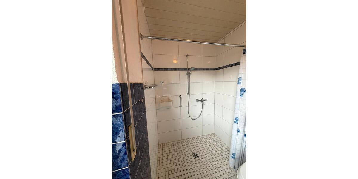 Doppelhaushälfte Bergkamen - 5.5 Zimmer, 94 m&sup2;, 1.090&euro; | Angebot:25982312