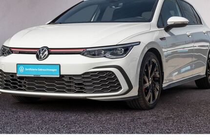 VW Golf 27.695 km 26.880 &euro; Menden 58706