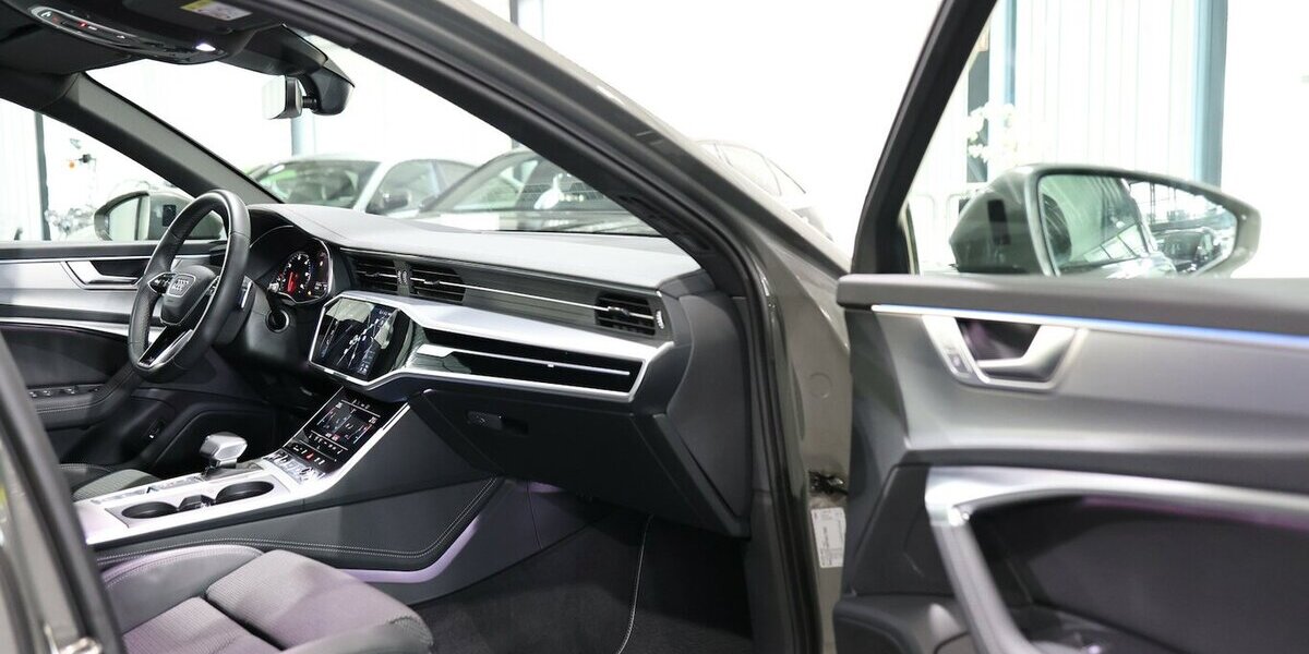 Audi A6 Avant 40 TDI Q S-LINE SPORT BLACK CHRONOSGRAU 90.000 km 33.888 &euro; Hamm 59077