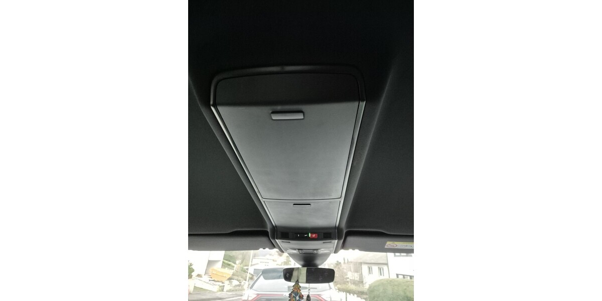 VW Touran 54.300 km 28.100 &euro; Hagen 58095