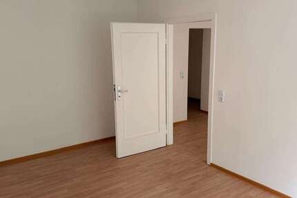 Wohnung Hagen Hagen-Mitte - 2.5 Zimmer, 55 m&sup2;, 420&euro; | Angebot:27021778