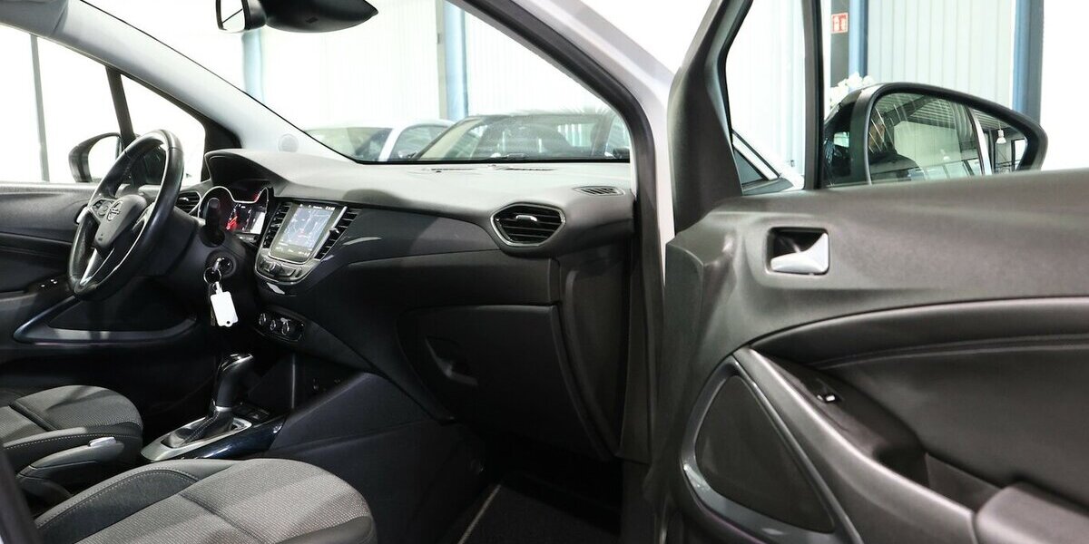 Opel Crossland 1.5 D BUSINESS ELEGANCE / LED / LEDER 127.000 km 13.555 &euro; Hamm 59077