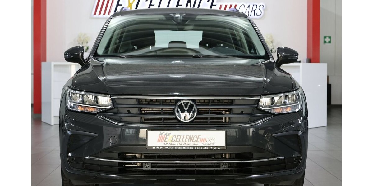 VW Tiguan 2.0 TDI DSG 4M IQ LIFE LED, HEAD-UP, NAVI 105.000 km 23.888 &euro; Hamm 59077