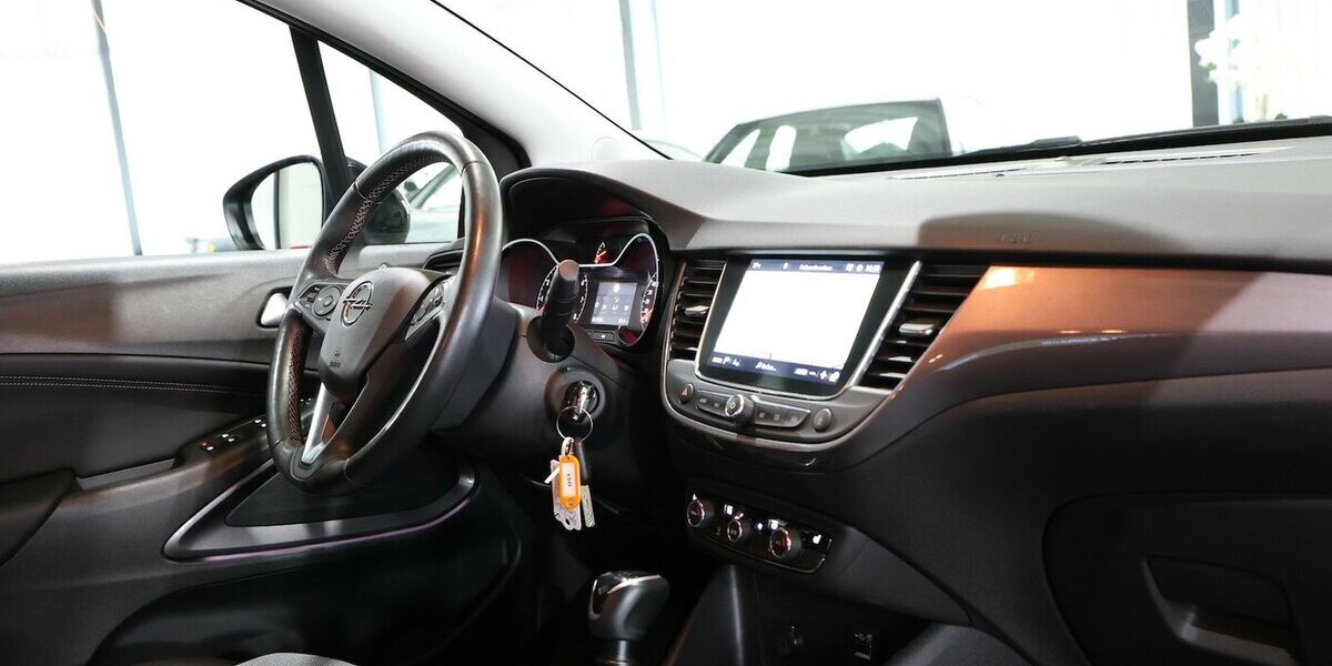 Opel Crossland T ELEGANCE / LED, LEDER, NAVI+KAMERA 27.000 km 15.991 &euro; Hamm 59077