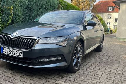 Skoda Superb 138.977 km 17.990 &euro; Werl 59457