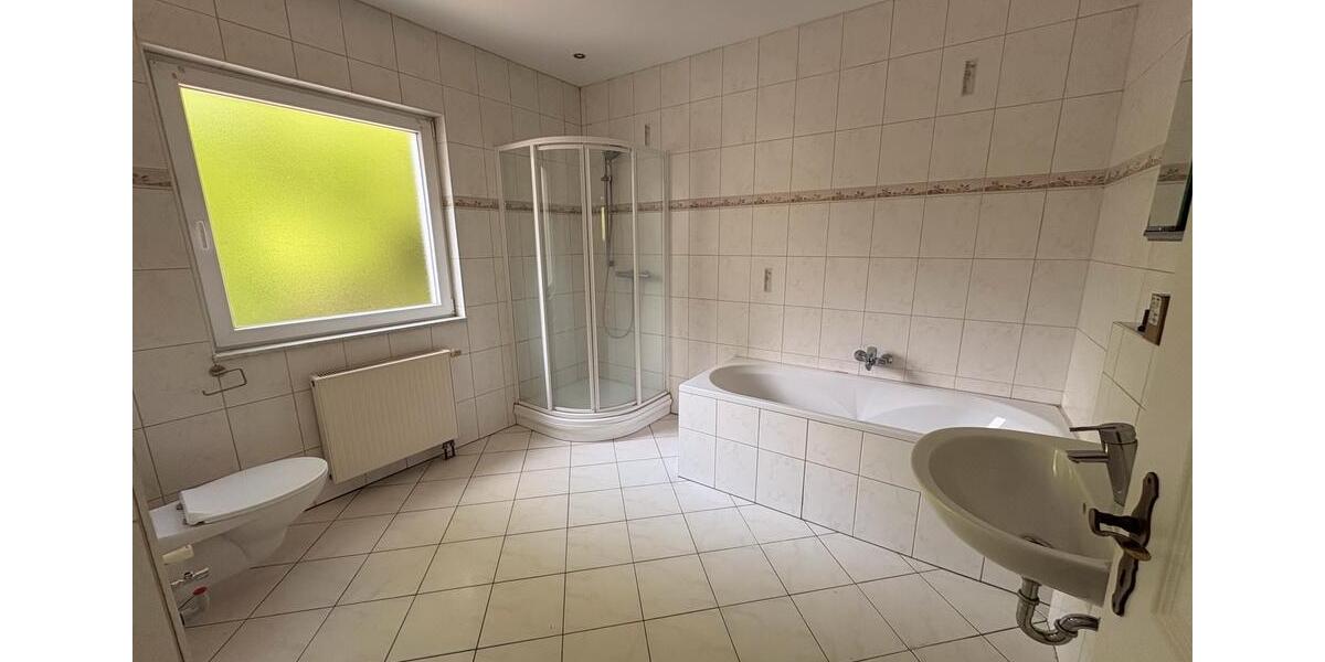 Mehrfamilienhaus, Wohnhaus Iserlohn Sümmern - 5 Zimmer, 183 m&sup2;, 355.000&euro; | Angebot:26800159