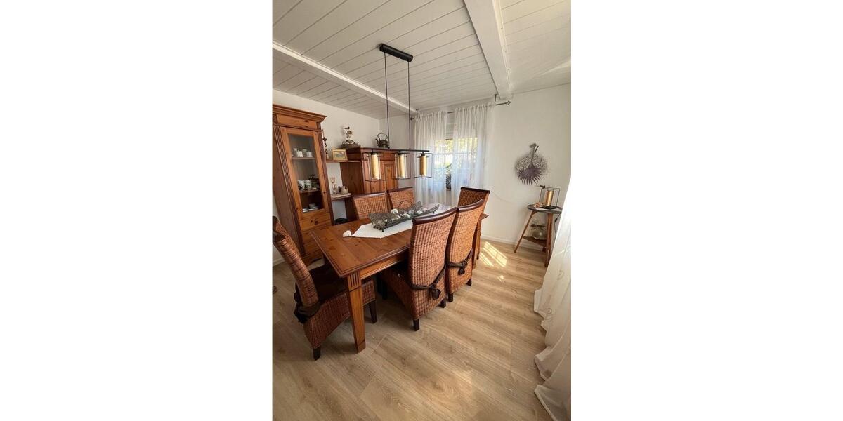 Einfamilienhaus Unna Hemmerde - 8 Zimmer, 198 m&sup2;, 300.000&euro; | Angebot:27284301