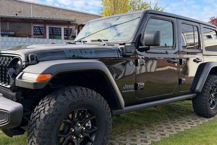 Jeep Willys 14.321 km 52.900 &euro; Datteln 45711