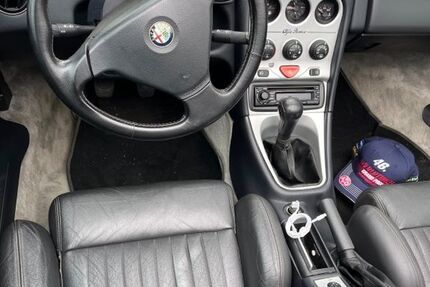 Alfa Romeo Spider 49.000 km 8.900 &euro; Dortmund 44309