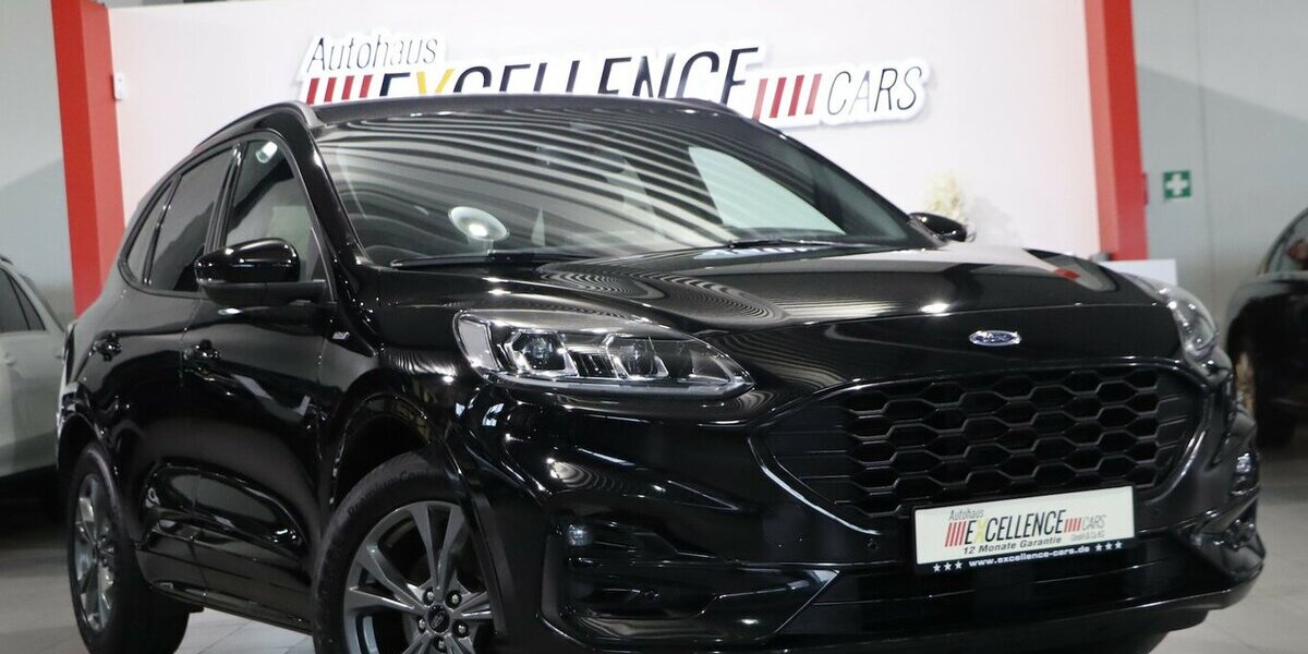 Ford Kuga 2.0 ECOBLUE STYLE ST-LINE SPORT BLACK / LED 125.000 km 17.444 &euro; Hamm 59077