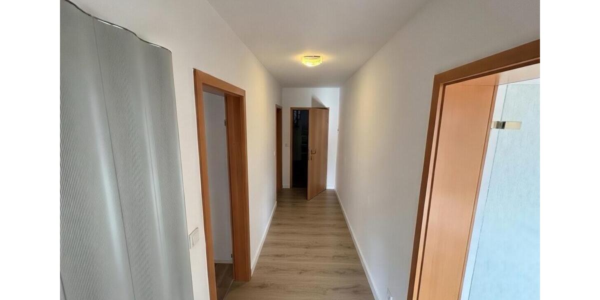 Etagenwohnung Wickede (Ruhr) - 2 Zimmer, 70 m&sup2;, 630&euro; | Angebot:25976743