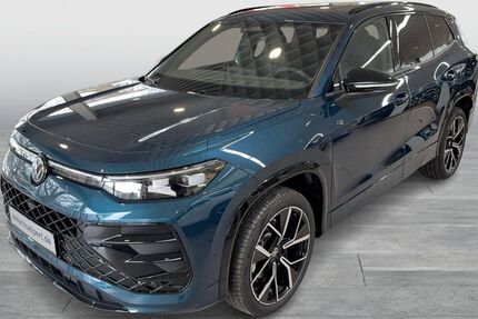 VW Tayron 2.252 km 52.680 &euro; Dortmund 44141