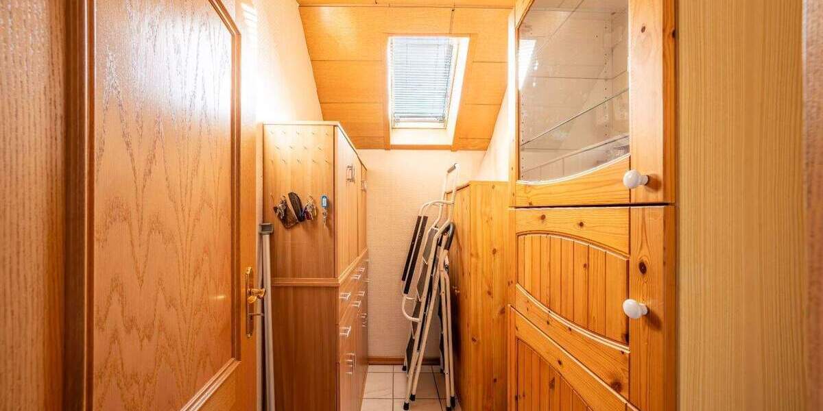 Einfamilienhaus Iserlohn Dröschede - 6 Zimmer, 230 m&sup2;, 489.000&euro; | Angebot:25777906