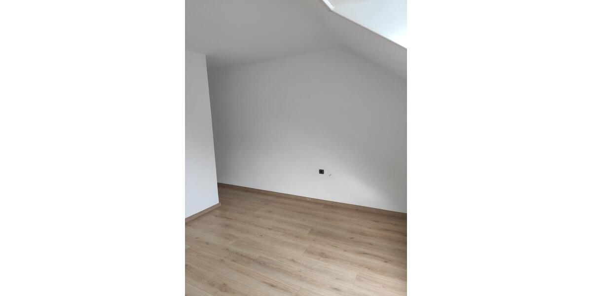 Dachgeschoßwohnung Waltrop - 1 Zimmer, 48 m&sup2;, 450&euro; | Angebot:25640111