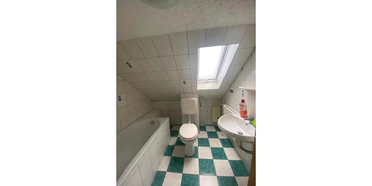 Dachgeschoßwohnung Iserlohn - 1 Zimmer, 48 m&sup2;, 550&euro; | Angebot:24850407