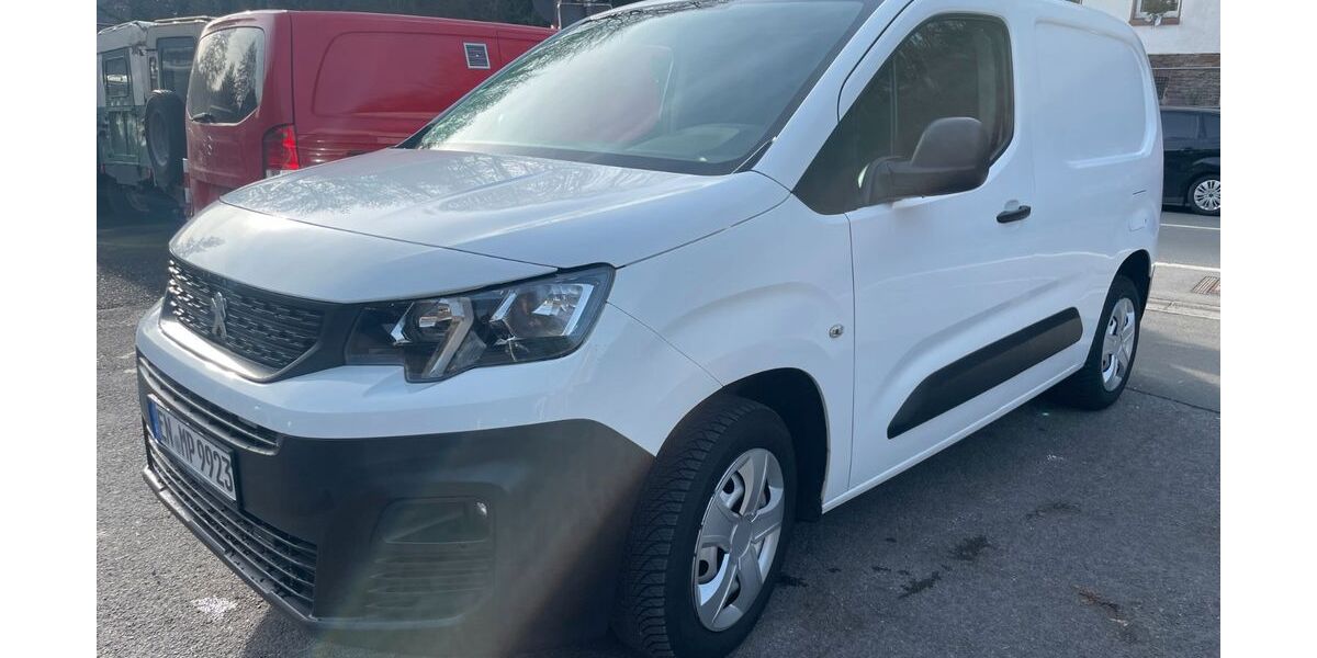 Peugeot Partner 102.656 km 8.450 &euro; Herdecke 58313