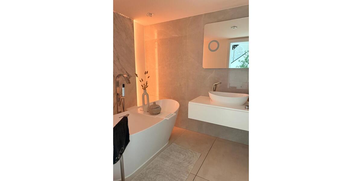 Einfamilienhaus Bergkamen - 3 Zimmer, 110 m&sup2;, 1.600&euro; | Angebot:26481032