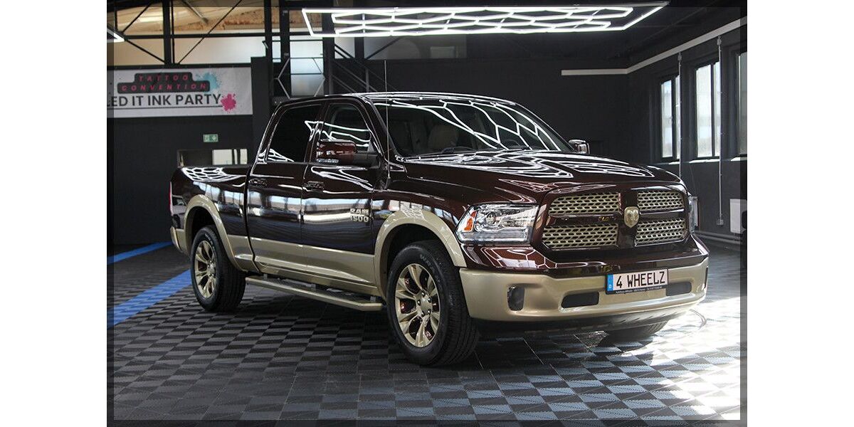 Dodge RAM 74.000 km 34.999 &euro; Hemer 58675
