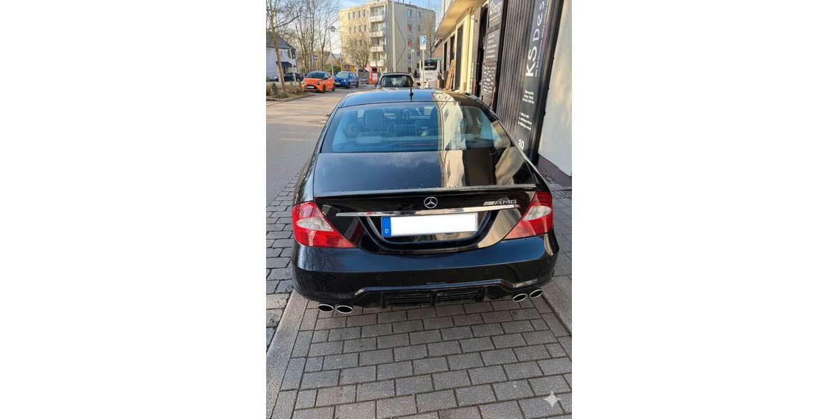 Mercedes-Benz CLS 500 216.000 km 9.750 &euro; Dortmund 44339