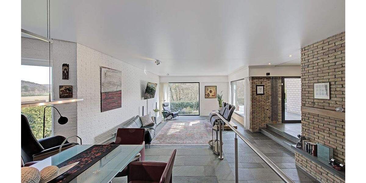 Einfamilienhaus Schwerte Ergste - 8 Zimmer, 330 m&sup2;, 890.000&euro; | Angebot:25685364