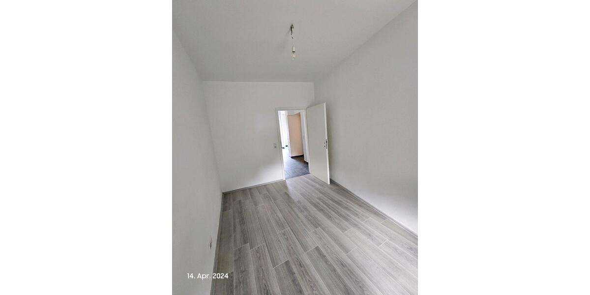 Etagenwohnung Hamm Berge - 3 Zimmer, 95 m&sup2;, 830&euro; | Angebot:25791794