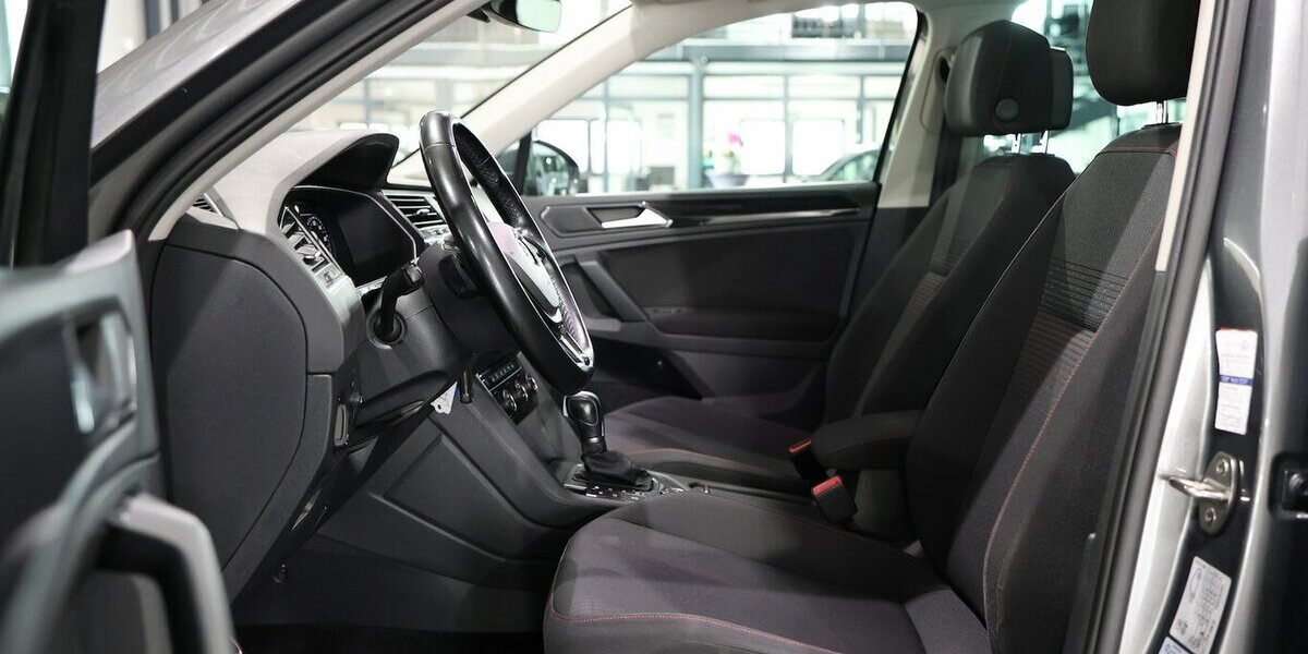 VW Tiguan 2.0 TSI DSG 4M SOUND / PANORAMA / LED 128.000 km 18.111 &euro; Hamm 59077